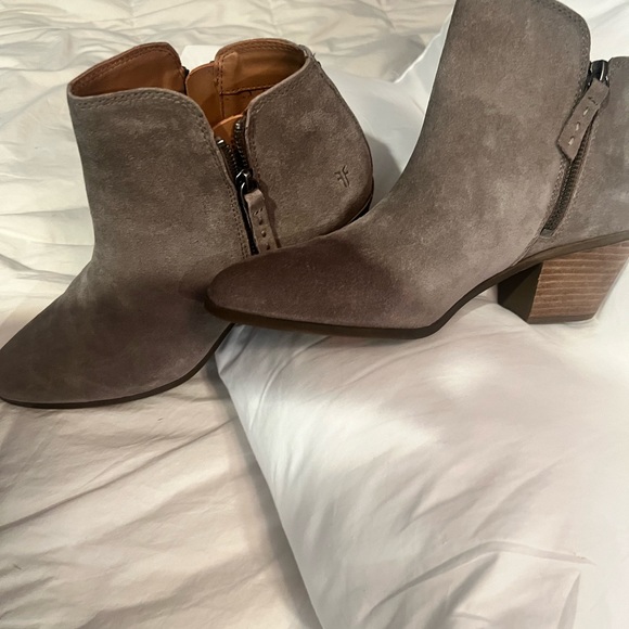 Frye ankle boots suede - Picture 4 of 6
